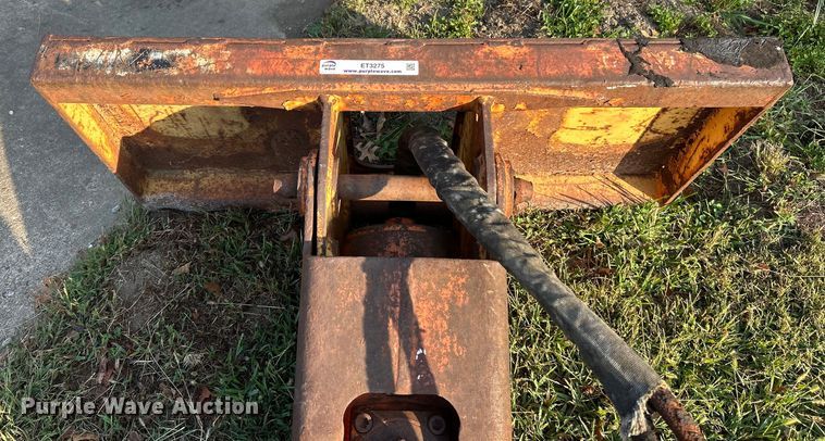 image for item ET3275 (2) Stanley MB-250 breakers 