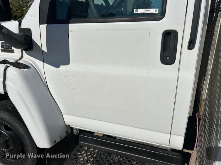 image for item ET3448 2004 GMC C5500 utility / service truck