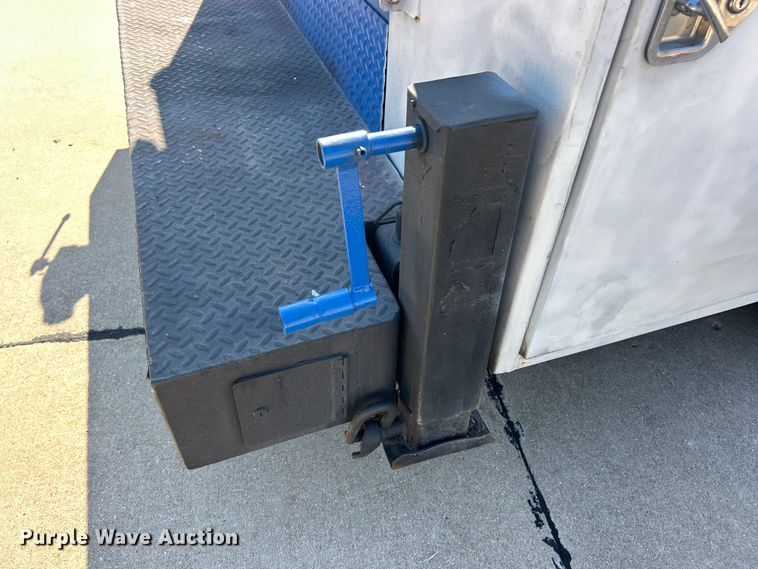 image for item ET3448 2004 GMC C5500 utility / service truck