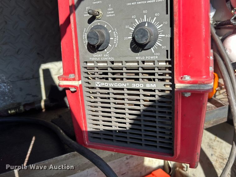 image for item ET3448 2004 GMC C5500 utility / service truck