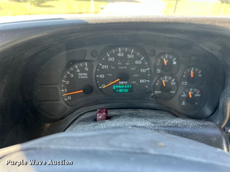 image for item ET3448 2004 GMC C5500 utility / service truck