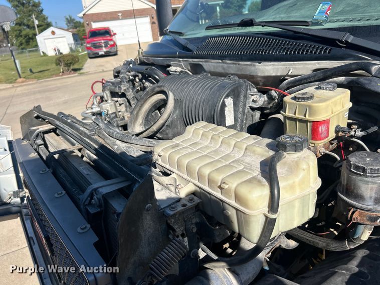 image for item ET3448 2004 GMC C5500 utility / service truck