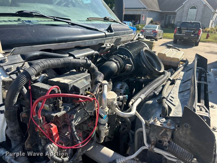 image for item ET3448 2004 GMC C5500 utility / service truck