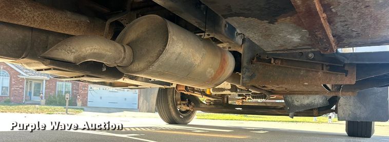 image for item ET3448 2004 GMC C5500 utility / service truck