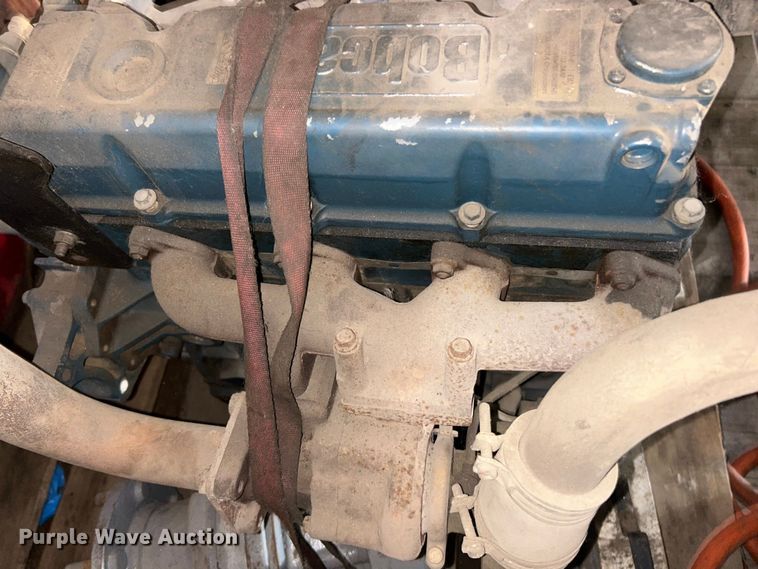 image for item ET3452 2005 Bobcat T250 tracked skid steer loader