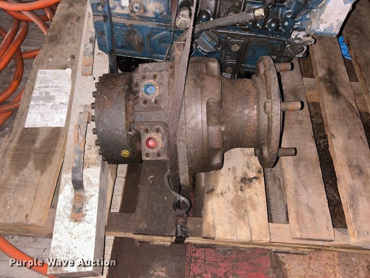 image for item ET3452 2005 Bobcat T250 tracked skid steer loader