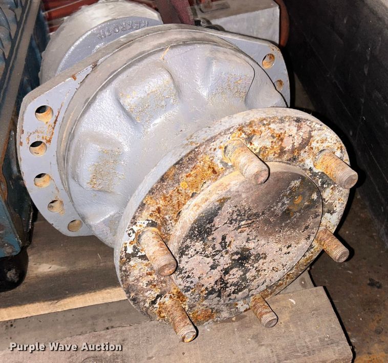 image for item ET3452 2005 Bobcat T250 tracked skid steer loader