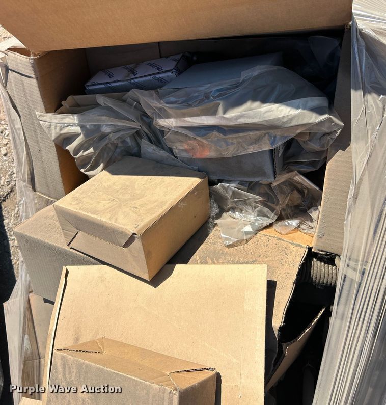 image for item ET3452 2005 Bobcat T250 tracked skid steer loader