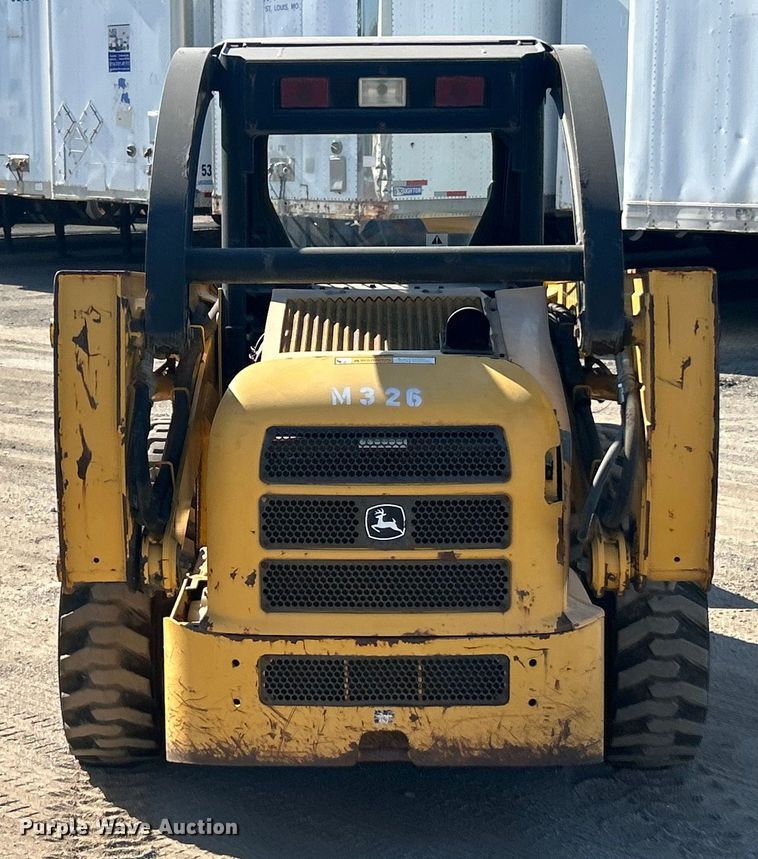 image for item ET3453 2003 John Deere 260  skid steer loader