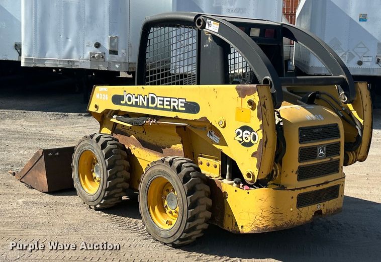 image for item ET3453 2003 John Deere 260  skid steer loader