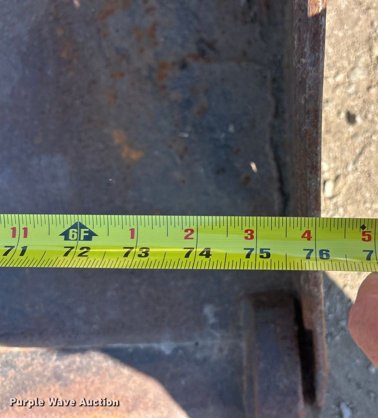 image for item ET3453 2003 John Deere 260  skid steer loader