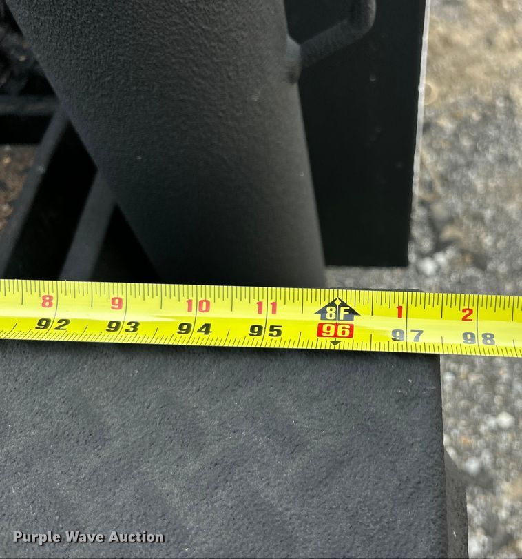 image for item ET3468 2002 Freightliner FL60 utility / service truck