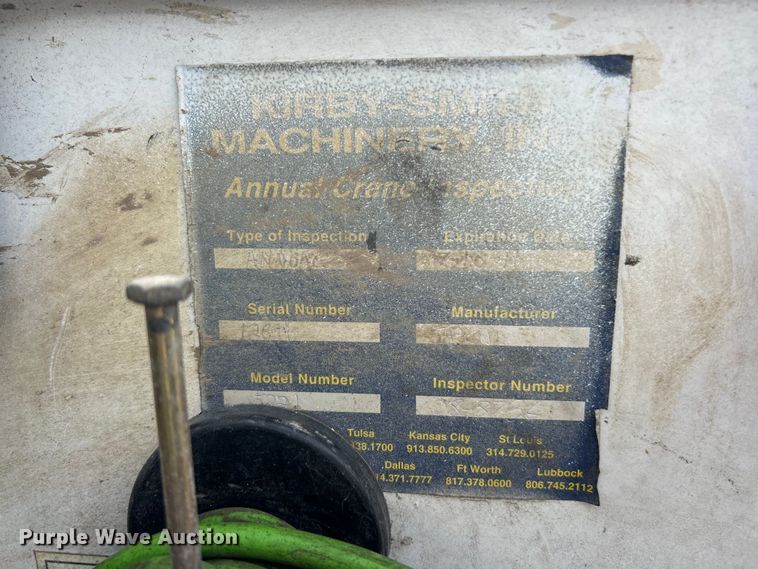 image for item ET3468 2002 Freightliner FL60 utility / service truck