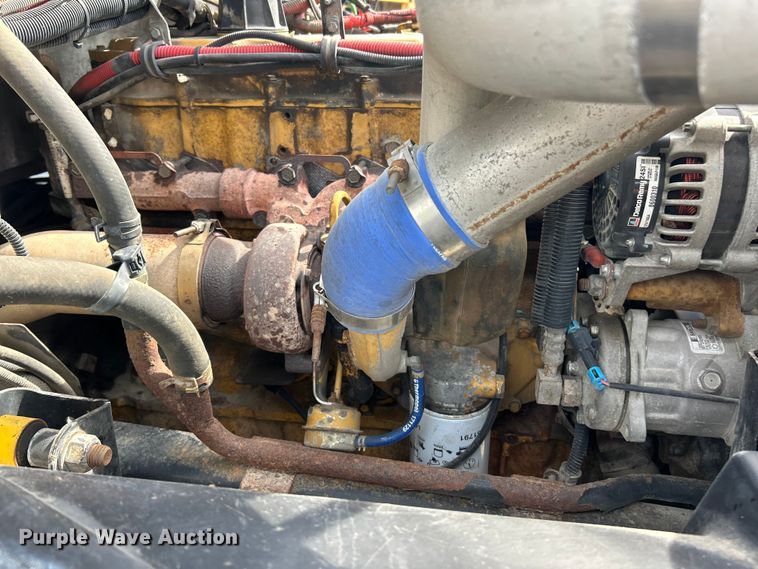 image for item ET3468 2002 Freightliner FL60 utility / service truck