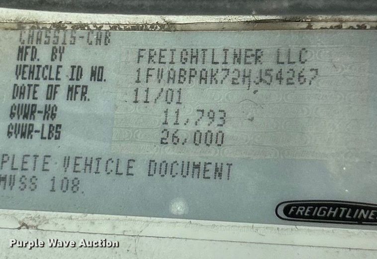 image for item ET3468 2002 Freightliner FL60 utility / service truck