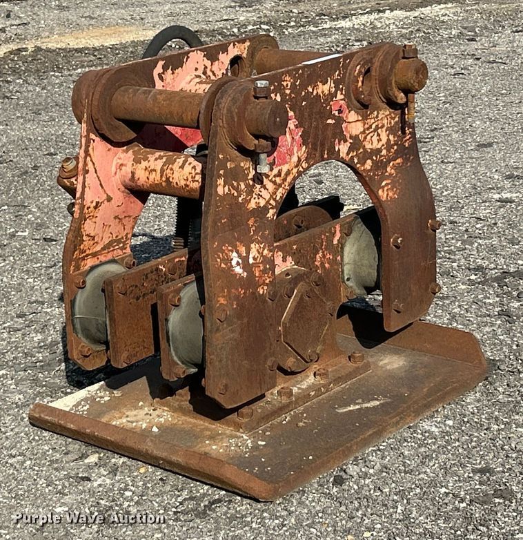 image for item ET3469 Allied excavator plate compactor