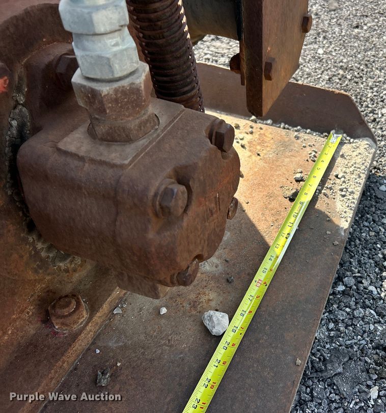 image for item ET3469 Allied excavator plate compactor