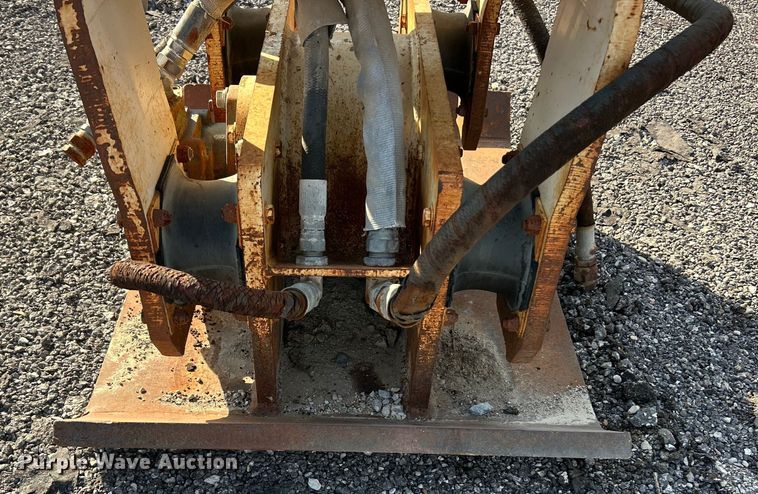 image for item ET3470 C&P Attachments excavator plate compactor