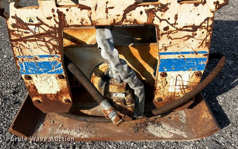 image for item ET3470 C&P Attachments excavator plate compactor