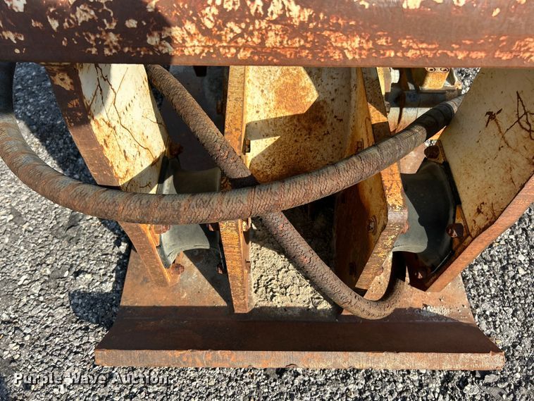 image for item ET3470 C&P Attachments excavator plate compactor