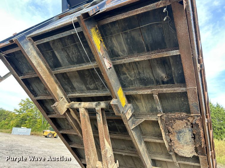 image for item ET3477 1996 Mitsubishi Fuso FH211 dump flatbed truck