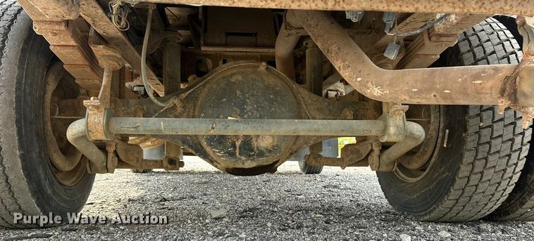 image for item ET3477 1996 Mitsubishi Fuso FH211 dump flatbed truck