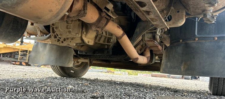 image for item ET3477 1996 Mitsubishi Fuso FH211 dump flatbed truck