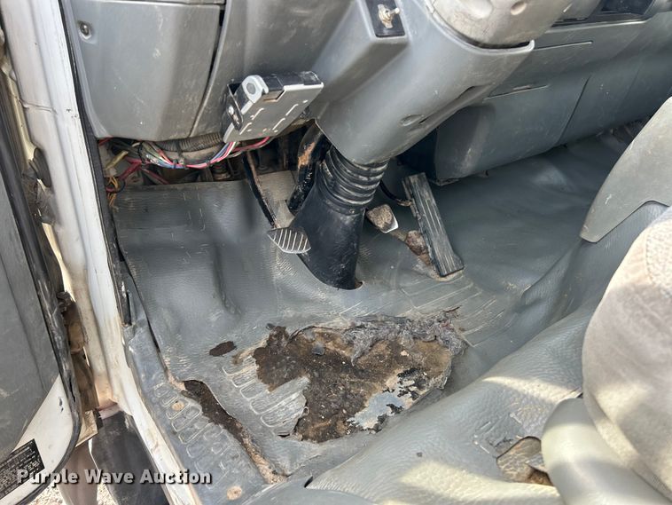 image for item ET3477 1996 Mitsubishi Fuso FH211 dump flatbed truck