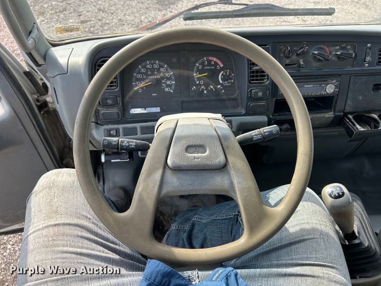 image for item ET3477 1996 Mitsubishi Fuso FH211 dump flatbed truck