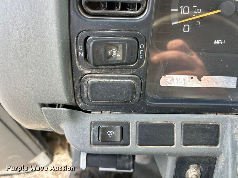 image for item ET3477 1996 Mitsubishi Fuso FH211 dump flatbed truck