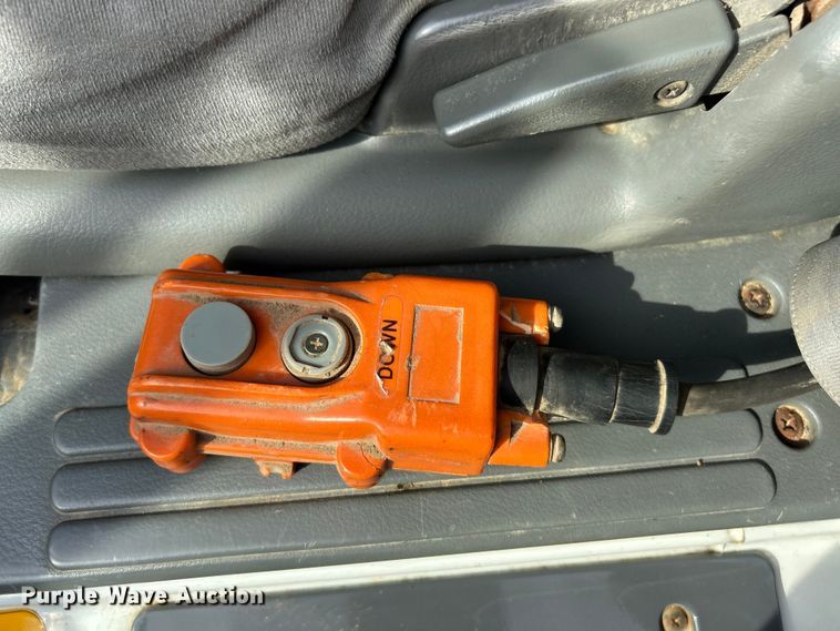 image for item ET3477 1996 Mitsubishi Fuso FH211 dump flatbed truck