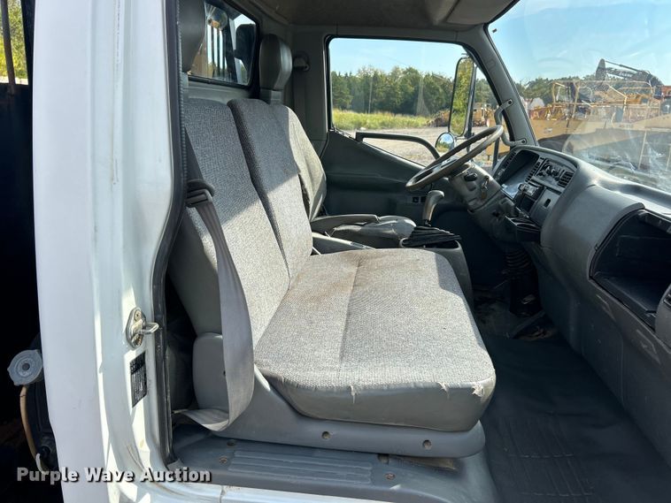 image for item ET3477 1996 Mitsubishi Fuso FH211 dump flatbed truck