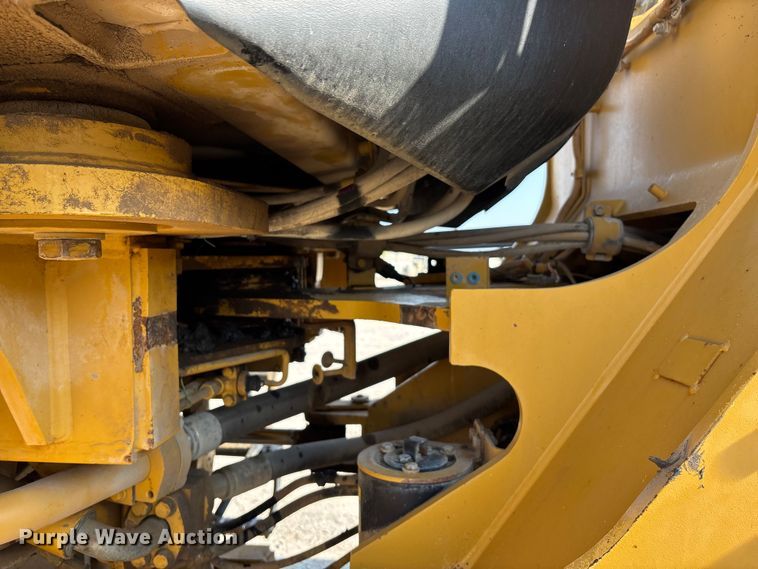 image for item ET4611 2005 Caterpillar 972G Series II wheel loader
