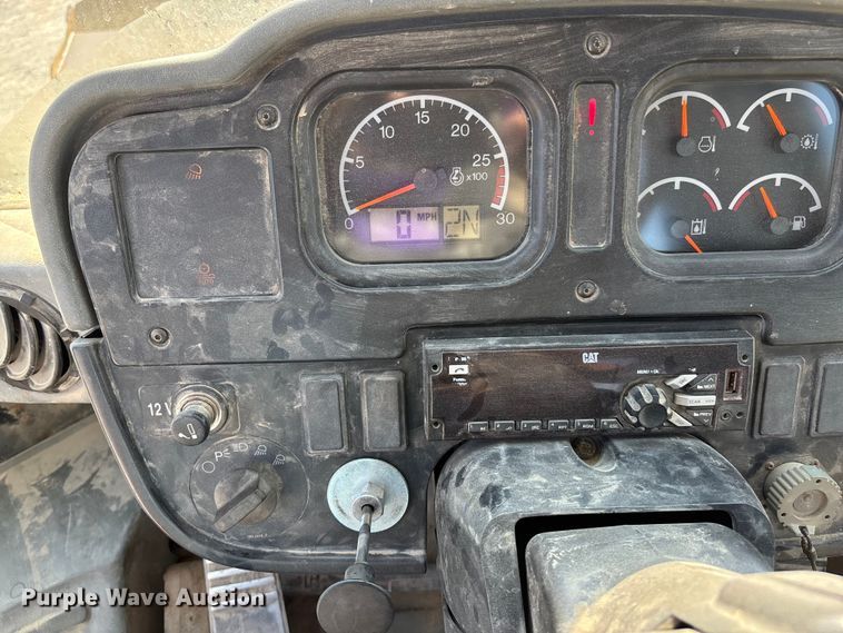 image for item ET4611 2005 Caterpillar 972G Series II wheel loader