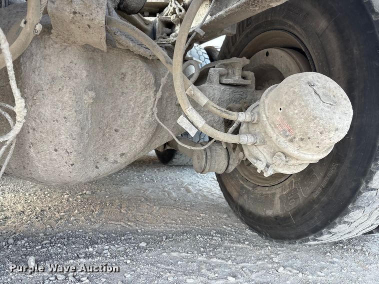 image for item ET4612 2007 Kenworth T800 ready mix truck