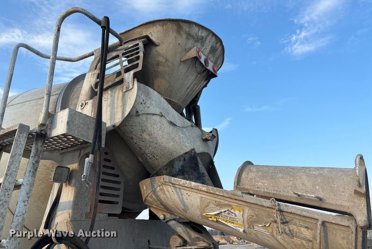 image for item ET4612 2007 Kenworth T800 ready mix truck