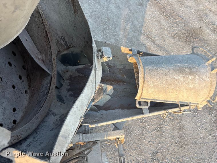 image for item ET4612 2007 Kenworth T800 ready mix truck