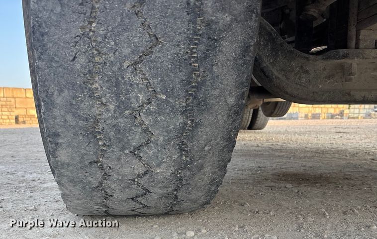 image for item ET4612 2007 Kenworth T800 ready mix truck