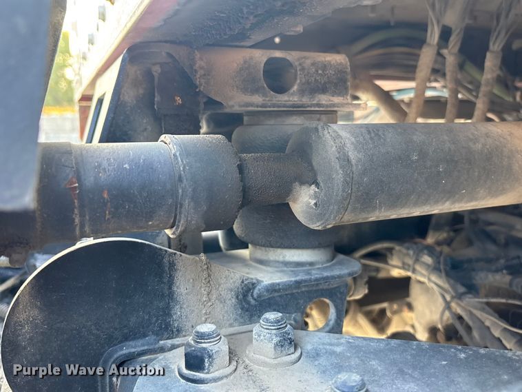 image for item ET4613 2007 Kenworth T800 ready mix truck