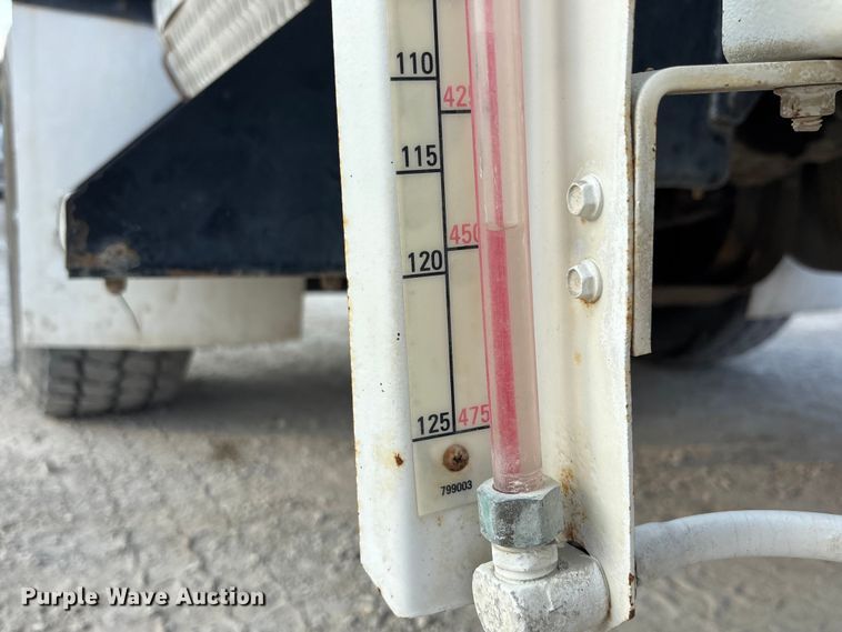 image for item ET4613 2007 Kenworth T800 ready mix truck