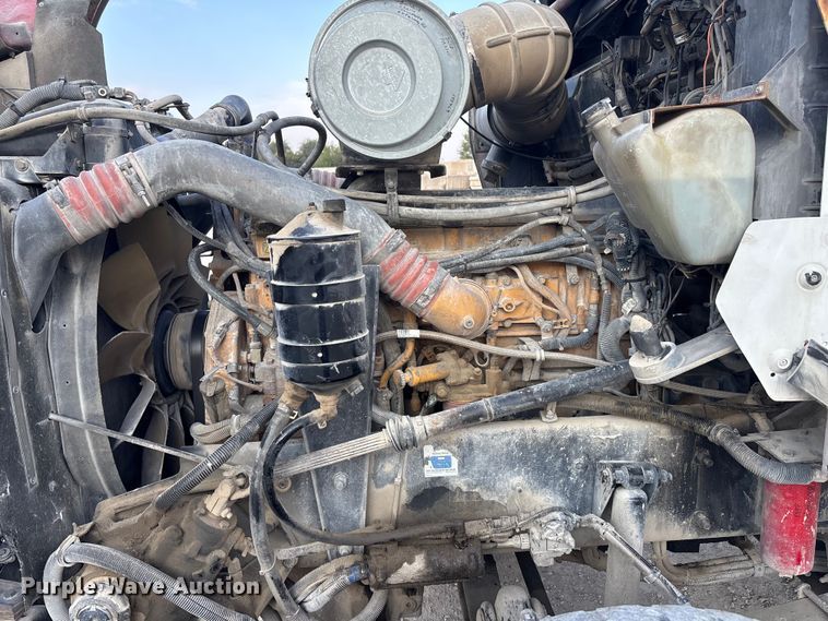 image for item ET4613 2007 Kenworth T800 ready mix truck