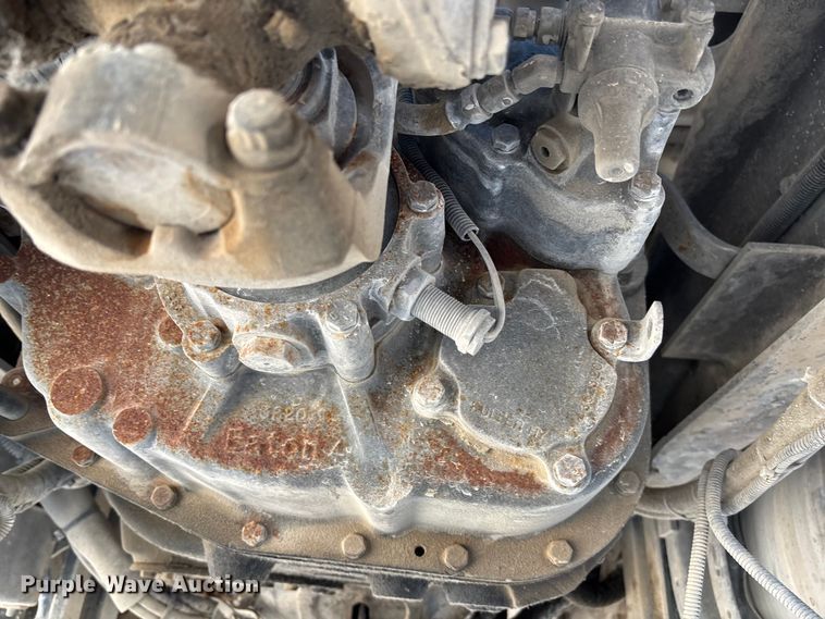 image for item ET4614 2004 Kenworth W900 ready mix truck