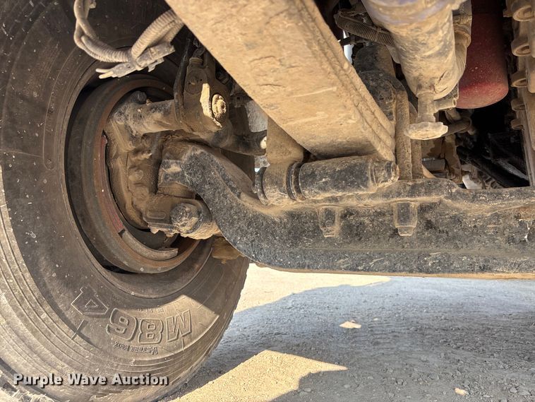 image for item ET4614 2004 Kenworth W900 ready mix truck