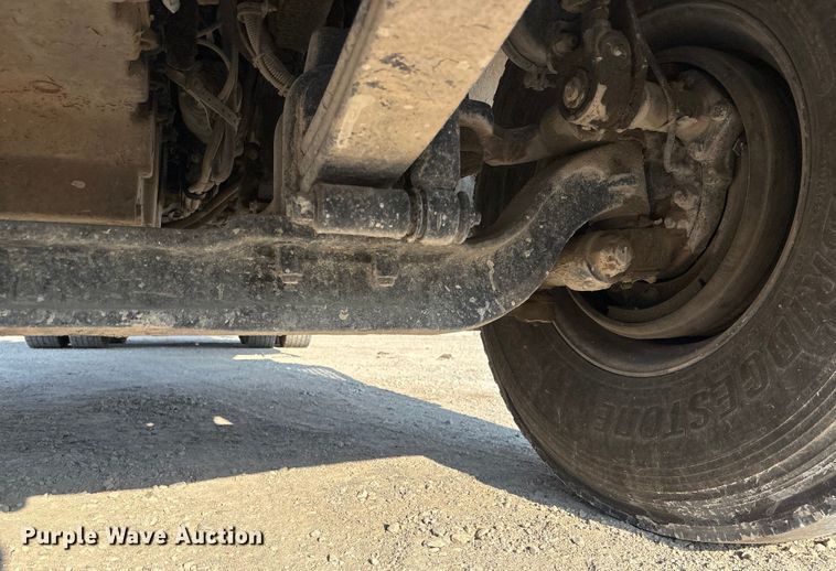 image for item ET4614 2004 Kenworth W900 ready mix truck