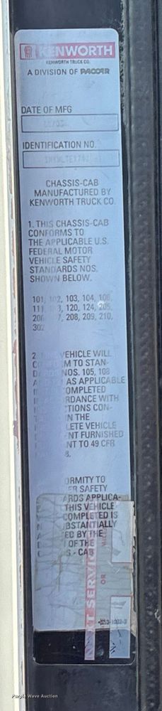 image for item ET4614 2004 Kenworth W900 ready mix truck