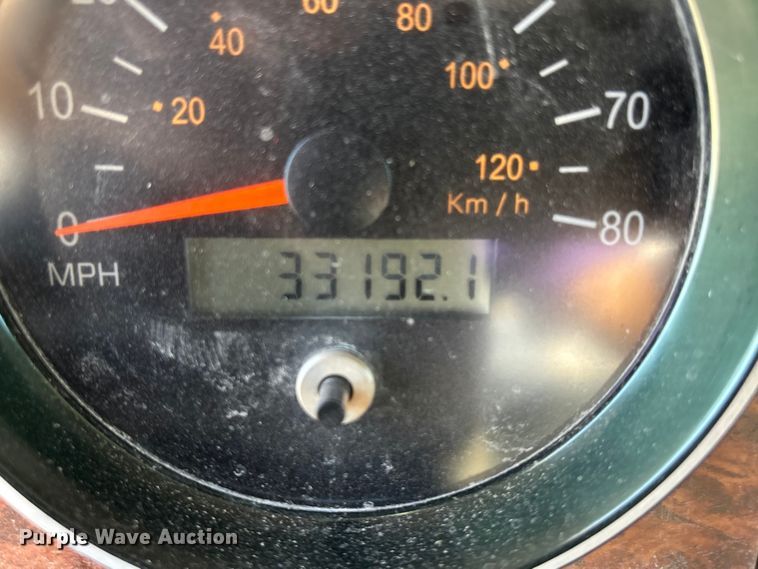 image for item ET4615 2002 Kenworth T800 ready mix truck