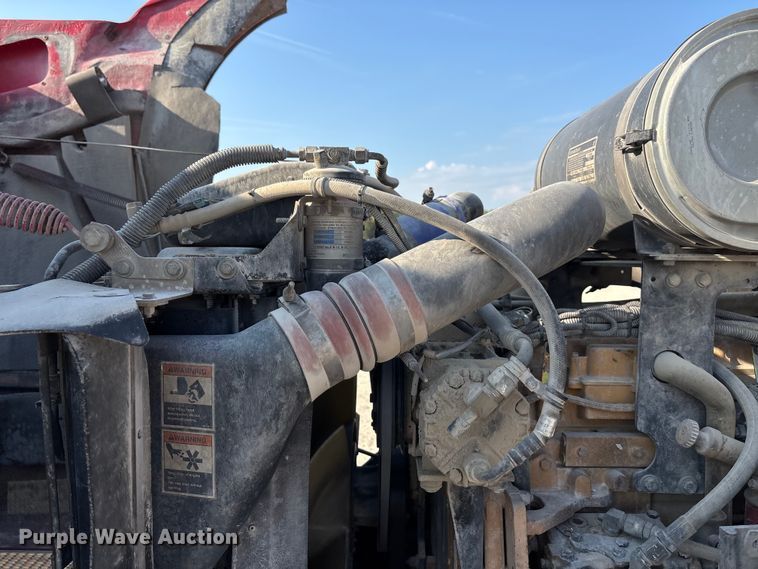 image for item ET4615 2002 Kenworth T800 ready mix truck