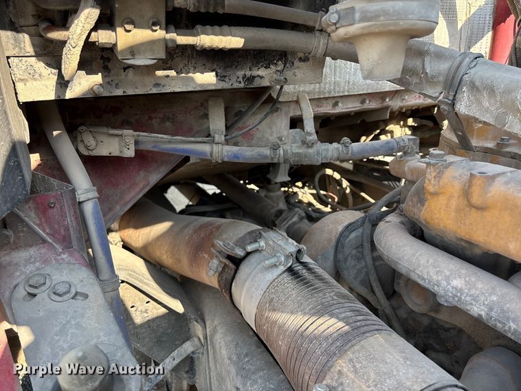 image for item ET4615 2002 Kenworth T800 ready mix truck