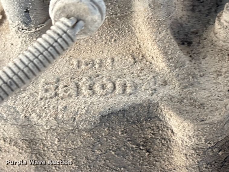 image for item ET4616 2002 Kenworth W900 ready mix truck