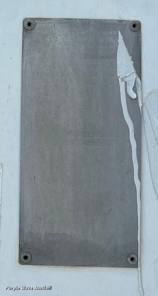 image for item ET4616 2002 Kenworth W900 ready mix truck